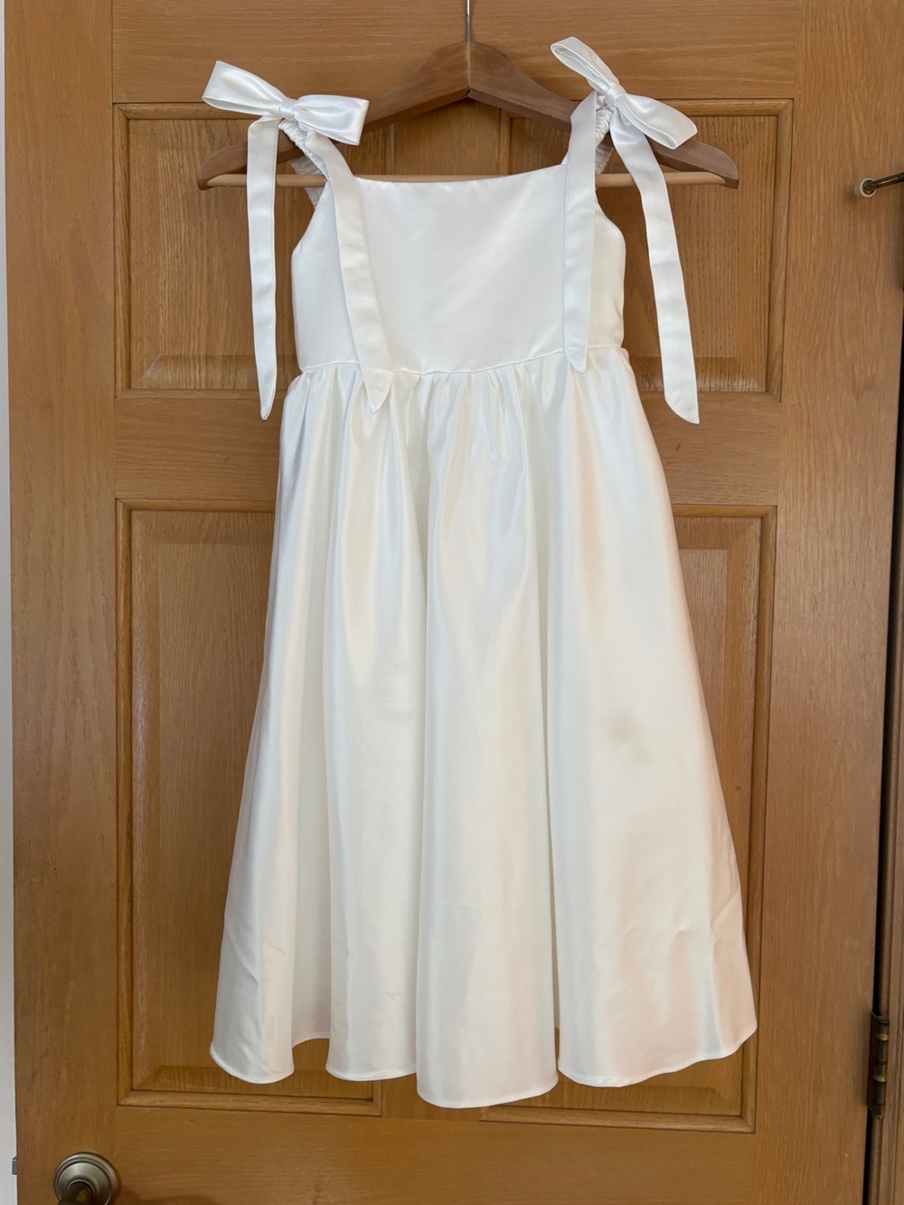 🤍Azazie 🤍 flowers girls dress , size 6